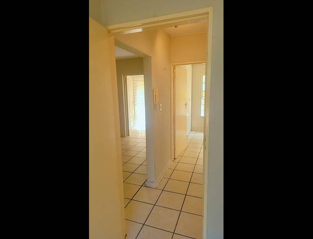 2 bed property to rent in SUIDEROORD